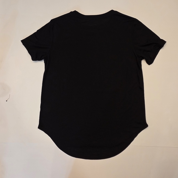 Disney Princess "Royalty" Black High-Low Graphic T-Shirt Junior's Size L (11-13) - Picture 2 of 6